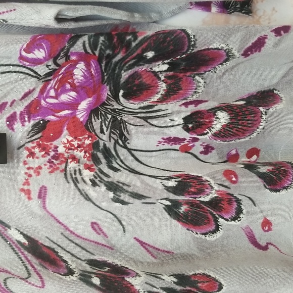 Rebecca Malone Gray and Purple Floral Sweater - Picture 3 of 8